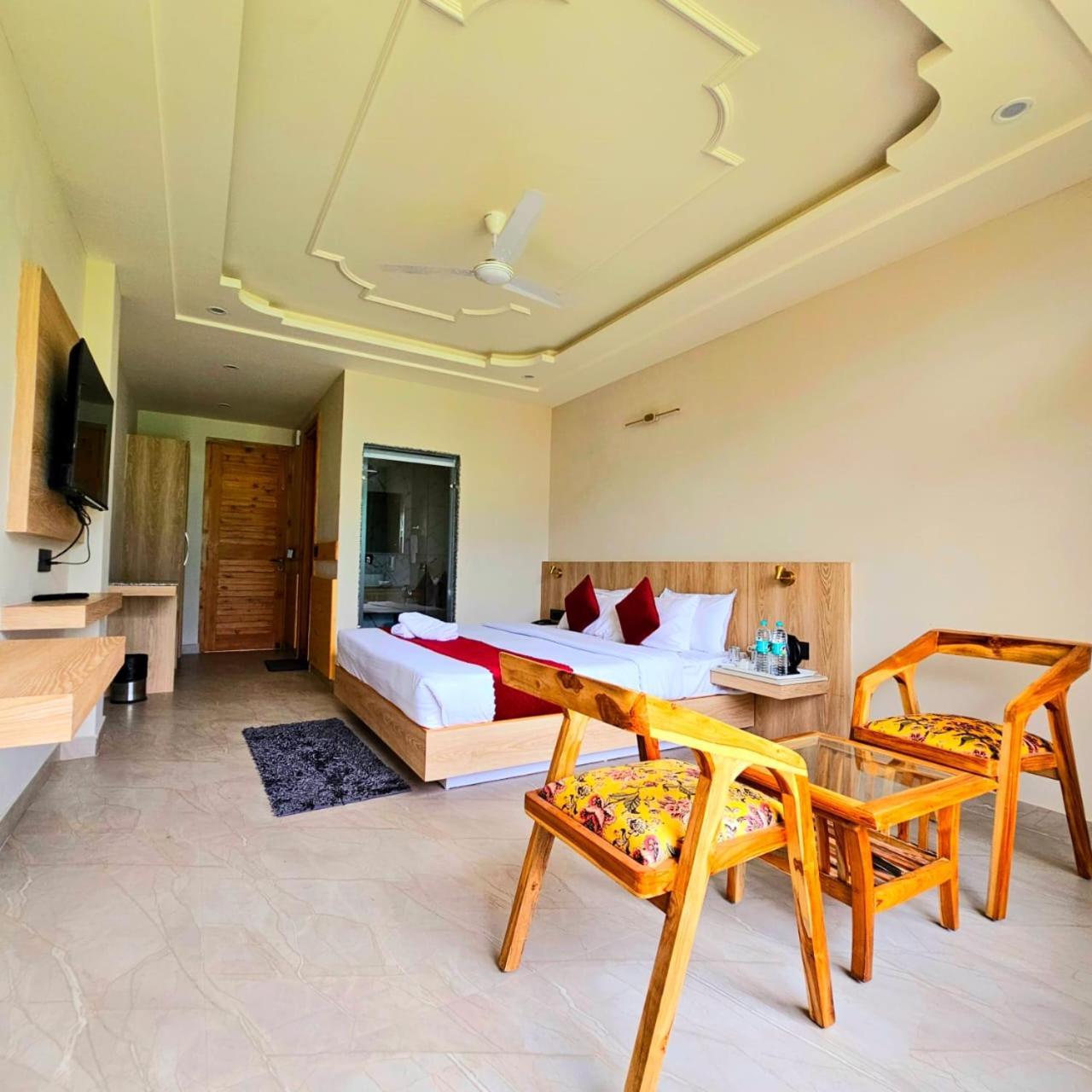 Meraki Khang Manali Exterior photo