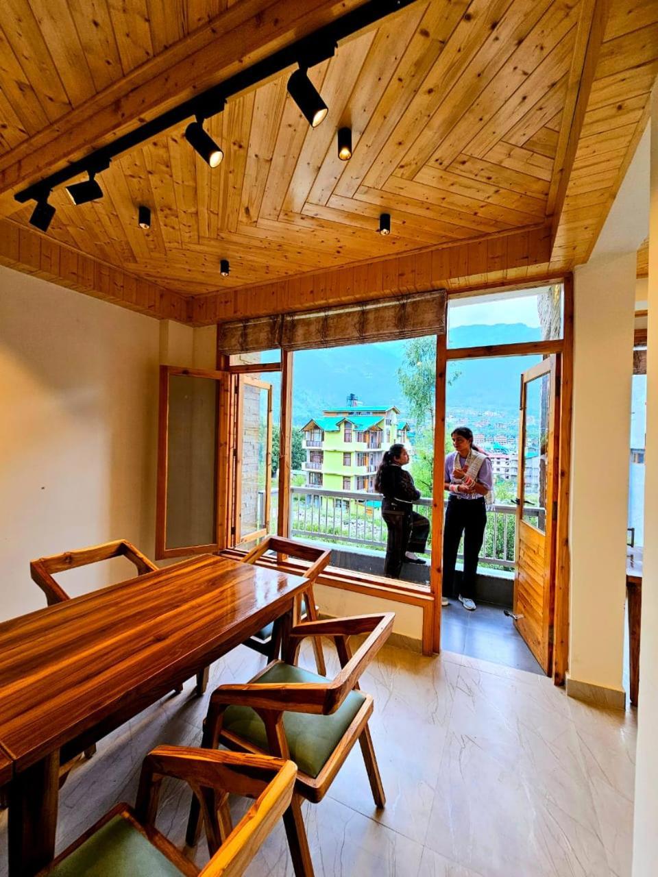 Meraki Khang Manali Exterior photo