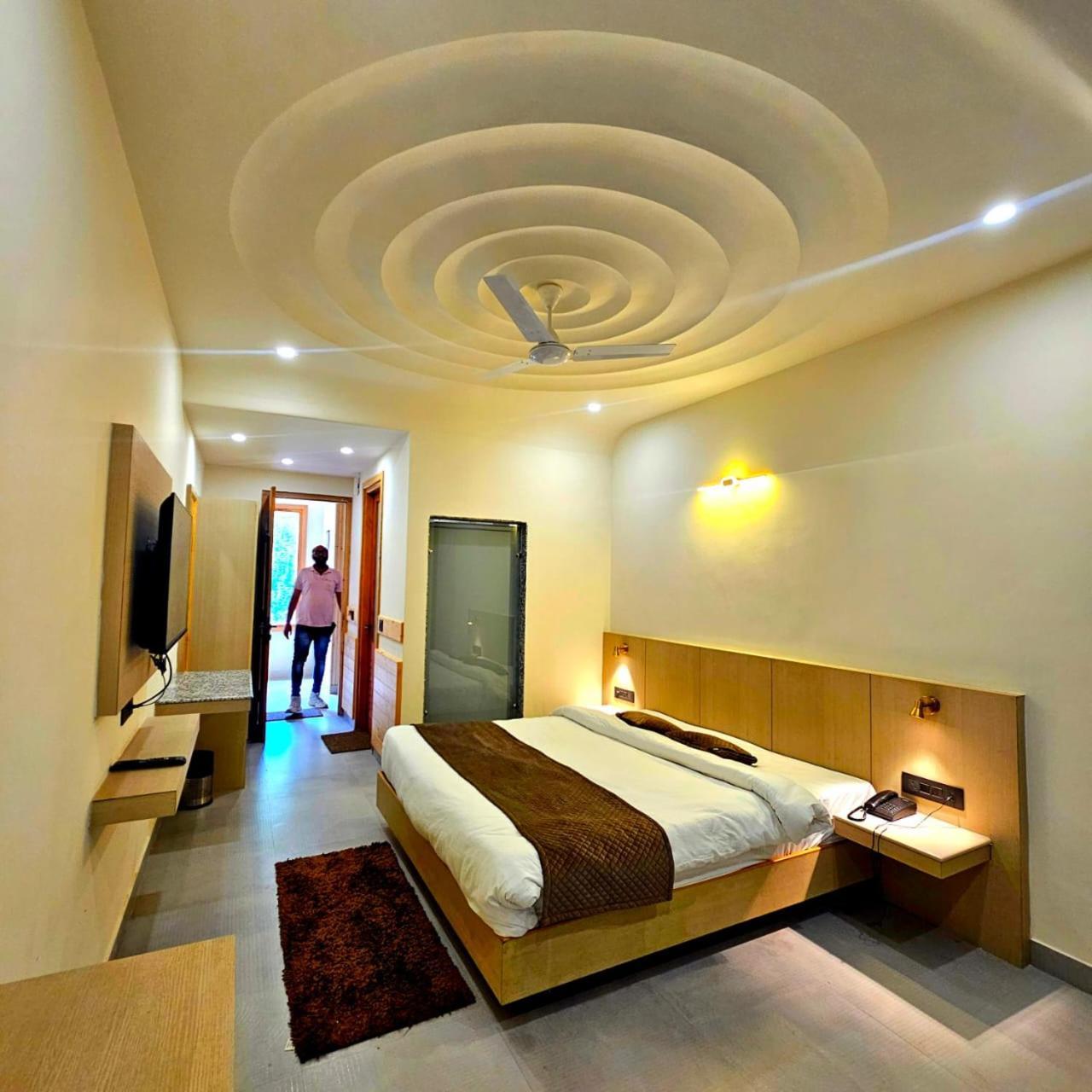 Meraki Khang Manali Exterior photo